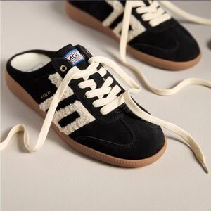 Back 70 Easter Mule Sneakers